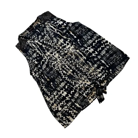 Artesia V-Neck Sleeveless Tie Front Top, Sz L - Picture 9 of 12